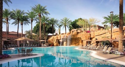 Escape to Sunny Scottsdale for Golf, Spring Training or relaxing by the pool.