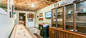 Welcome to the "Quay" Finger Lakes