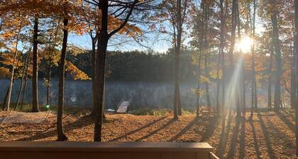 🌟Family Getaway🔥FirePit🔥Game room🌟Lake Front💧Private Location🌟Close to town🏖️