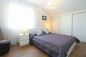 3 bedrooms, Internet - Apartment 2211/60609 (Istria - Pula), 3000m from the beach (Pula)