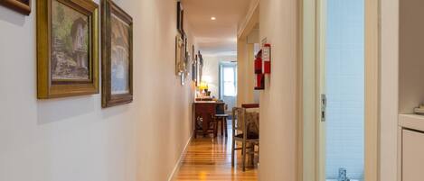 อพาร์ทเมนท์ | 1 ห้องนอน, เปลนอนเด็กแบบพกพา