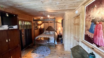 3 Schlafzimmer, Schreibtisch, kostenloses WLAN, Bettwäsche