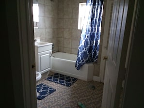 Badewanne, Haartrockner, Seife