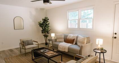 "Morning View 4” Cozy Modern Stay - College/Hiking