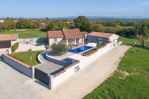Aerial view - Villa Caerus (Marcana)