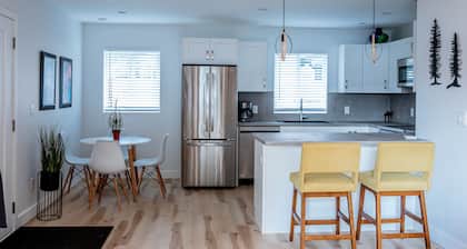 Private Guest House -Villa in the Valley-