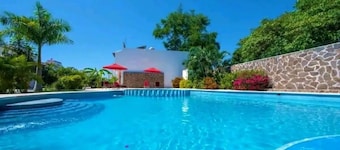 Cozy NEW home Marina PTO Vallarta steps to beach