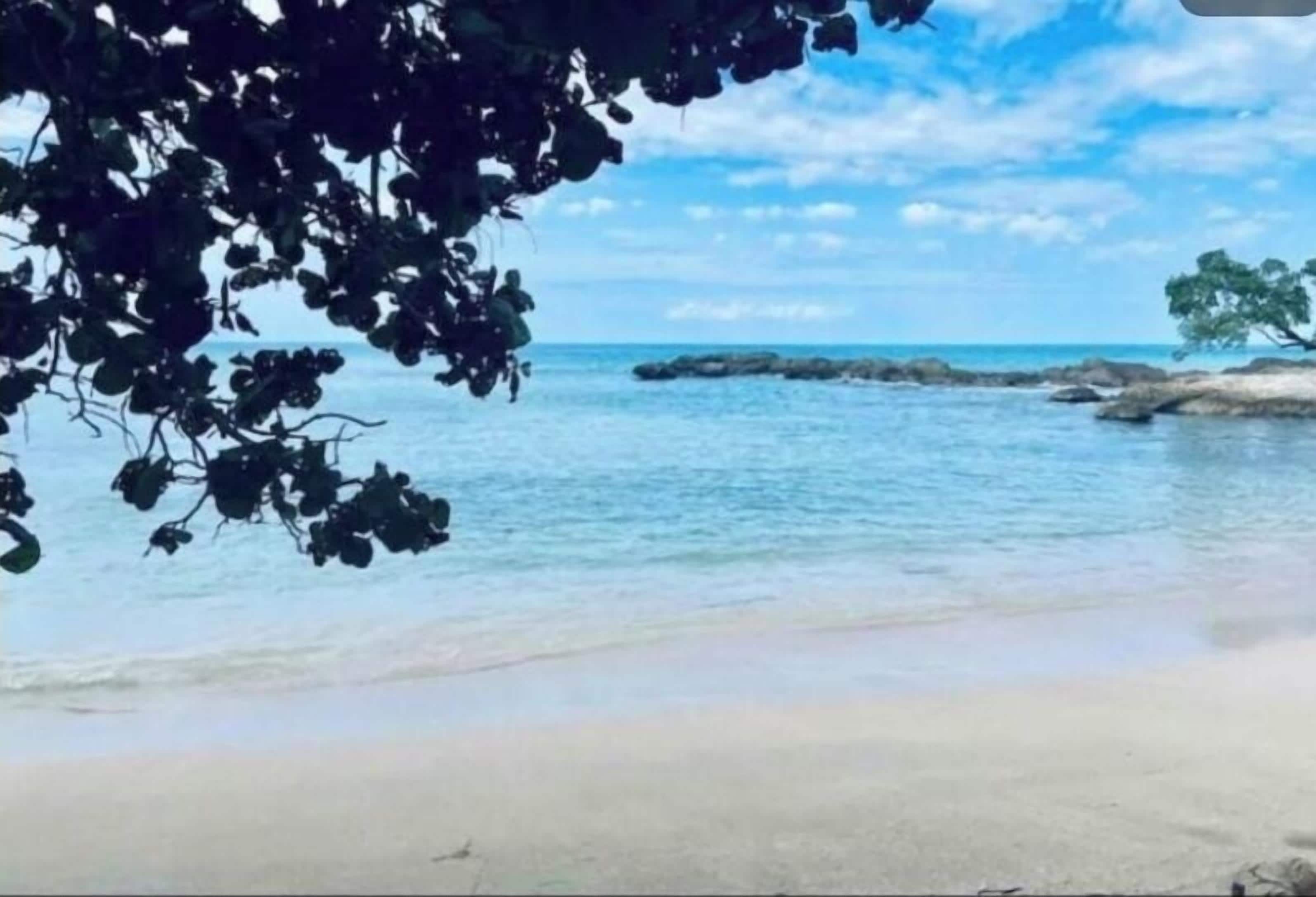 Beach nearby, beach towels