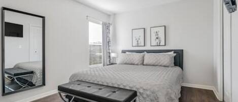 5 bedrooms, iron/ironing board, travel cot, WiFi