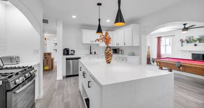 New House! Near Old Town Scottsdale, ASU, Spring Training, and Downtown Phoenix!