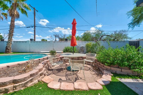 New House! Near Old Town Scottsdale, ASU, Spring Training, and Downtown Phoenix!