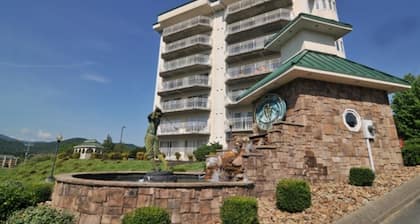 Golf Vista Condo, Dollywood Ln. Pigeon Forge, TN