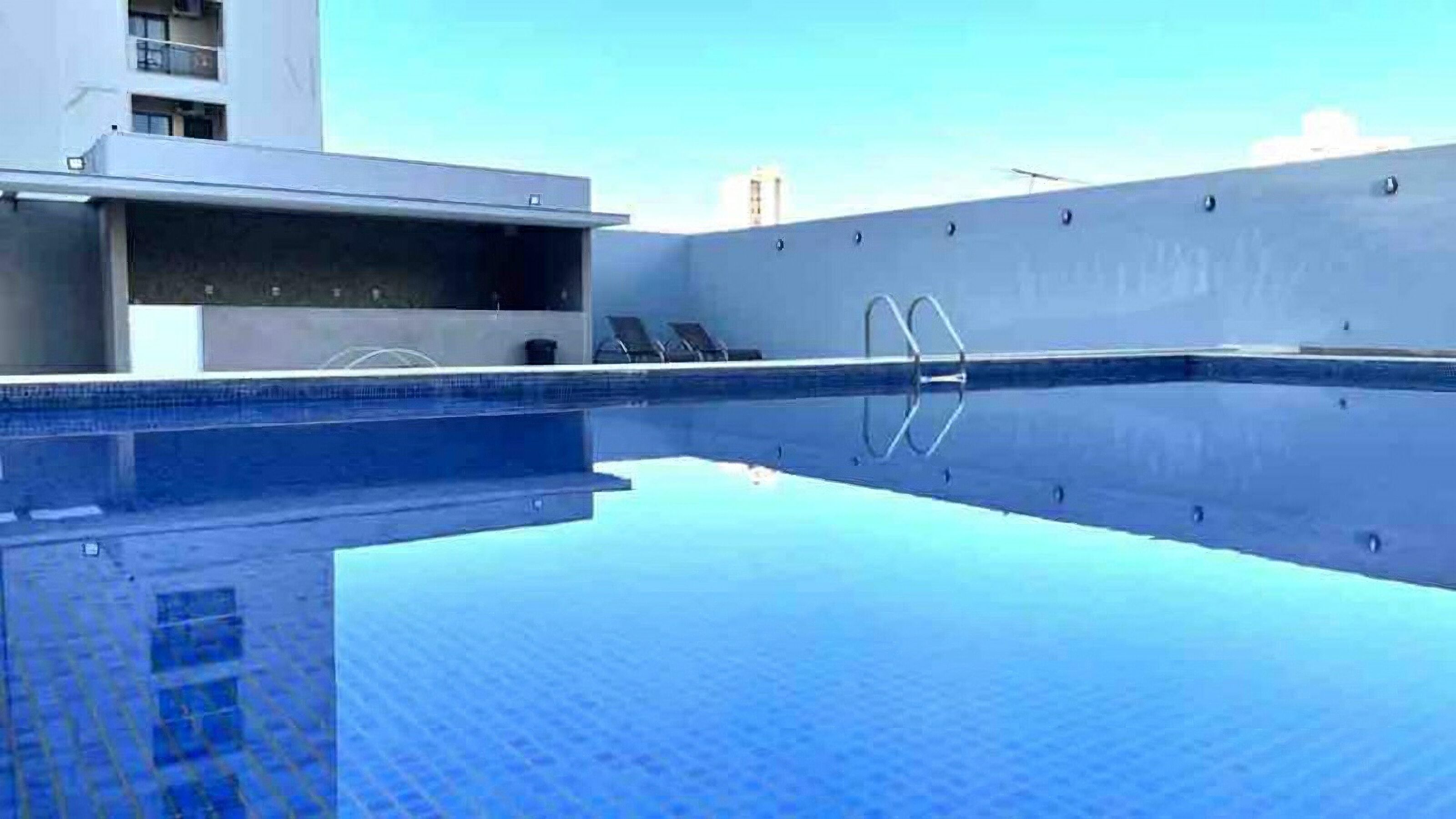 Outdoor pool, sun loungers