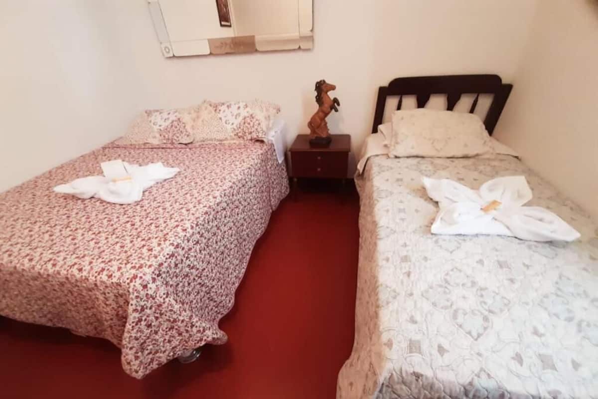 Ütü/ütü masası, ücretsiz kablosuz İnternet