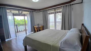 Egyptian cotton sheets, premium bedding, individually decorated