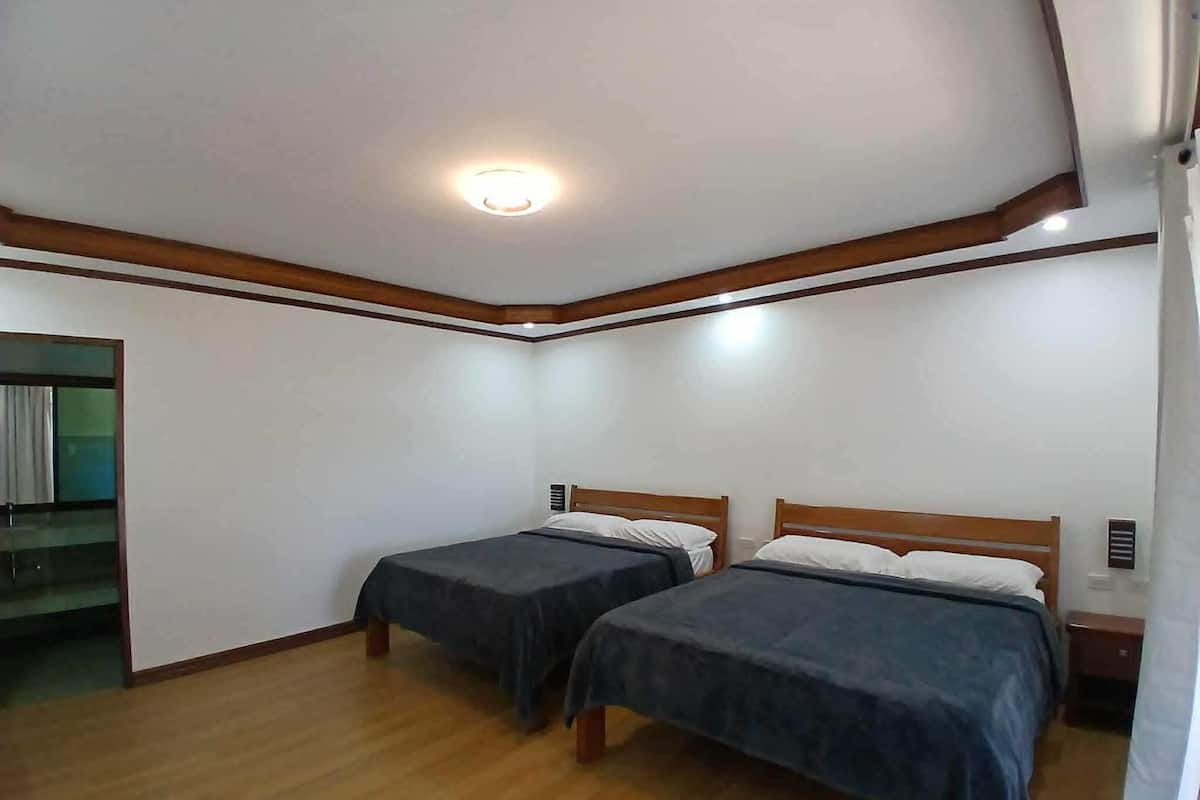 Cabana 7 | Egyptian cotton sheets, premium bedding, individually decorated