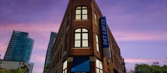 Ground Floor Studios in Chicago by 747 Lofts