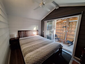 1 多间卧室、熨斗/熨衣板、免费 WiFi、床单