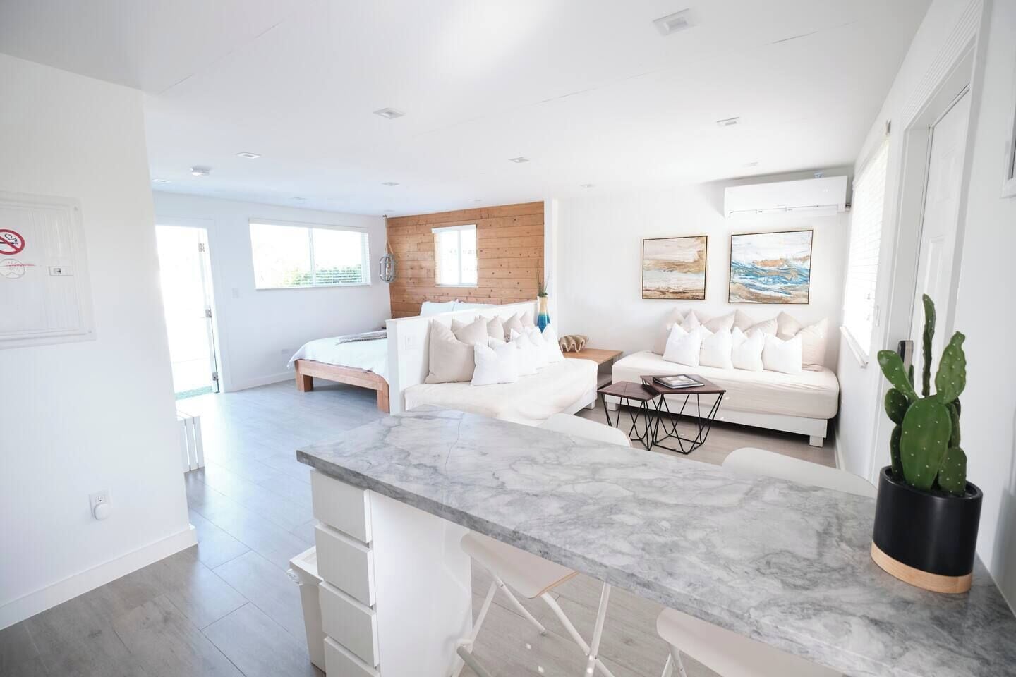 1 chambre, fer et planche à repasser, Wi-Fi, draps fournis