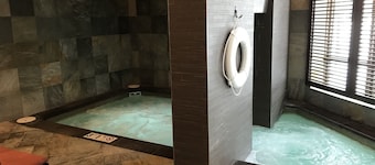 Wyndham Avon ski-in/ ski-out resort