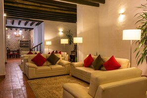 Sala de estar en el lobby
