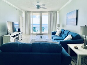 Smart TV, DVD player, books