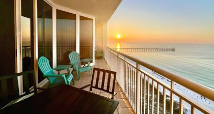 Updated 2BR/2BA, 14th Floor, Gulf & Sound Views, Seasonal Beach Service Included