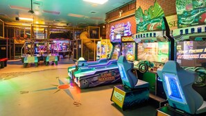 Spielezimmer