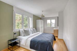 3 Schlafzimmer, Bügeleisen/Bügelbrett, WLAN, Bettwäsche