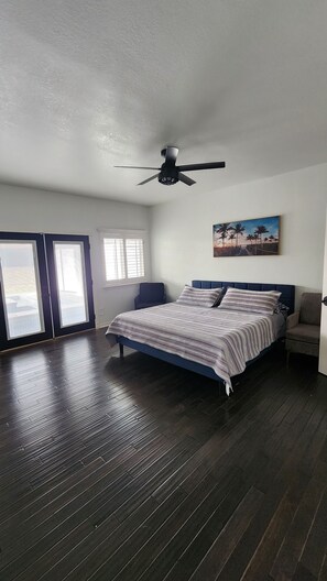 4 makuuhuonetta, silitysrauta/-lauta, Wi-Fi, vuodevaatteet