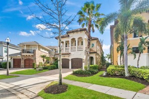 Exterior - Fairway Haven: Theater, Themed Bedrooms, Golf View, Grill, Water Park, Near Disney (Kissimmee)