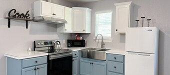 Rhode Island Stylish Studio Duplex