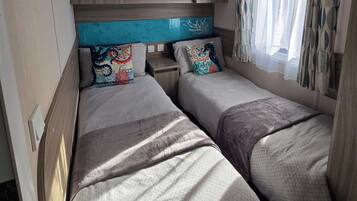 3 間睡房、Wi-Fi、床單