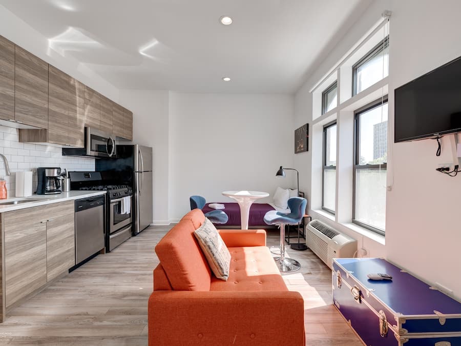 Studio | Living area
