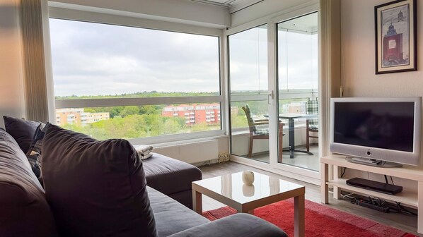 TV, DVD player, ping pong, stereo - FB 07.03 - Gemütliche Meerblick-ferienwohnung für bis zu 4 Personen - Frische Brise (Cuxhaven)