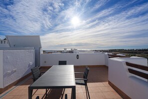 Outdoor dining - Casa Domi - Mar de Pulpi (San Juan de los terreros)