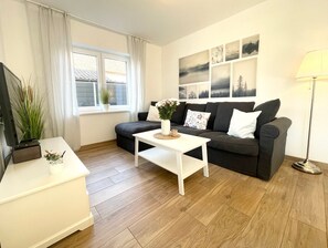 TV, ping pong, stereo - DS2 - Beachfront vacation apartment in Nordic style for up to 4 people - Duhner (Cuxhaven)