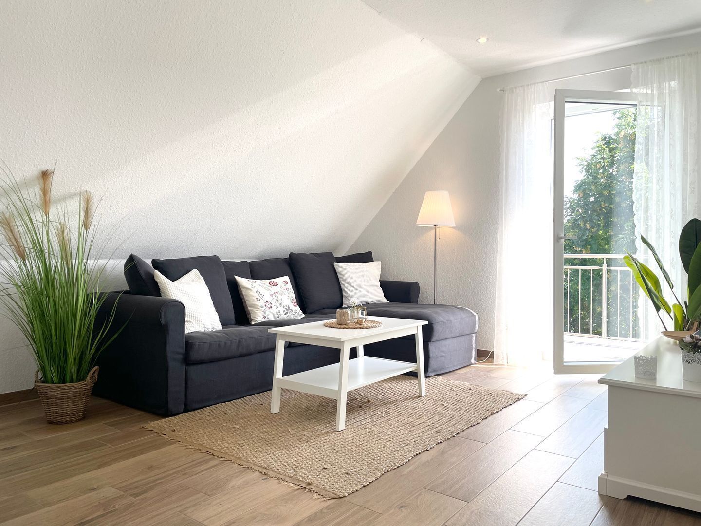 Fernseher, Stereoanlage