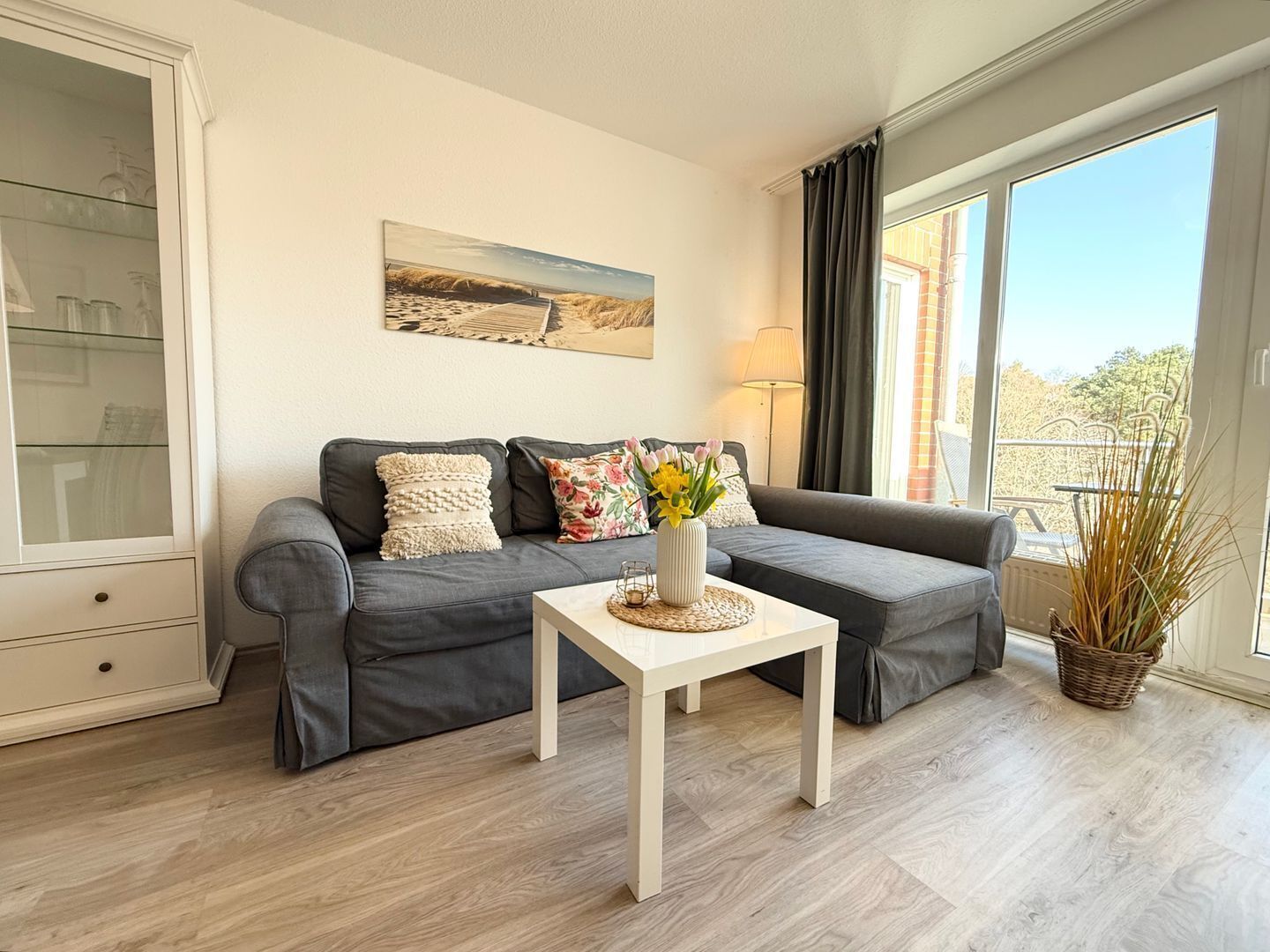 TV, ping pong, stereo