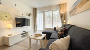 Unclassified image, 3 of 19, button