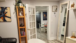 智能电视、书