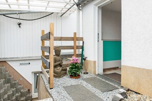 Property grounds - Whirpool and Sauna in Newly Renovated Apartment "Spawo" with WLAN (Pfullendorf)