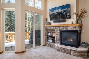 Interior - 572 Telemark with private hot tub (Winter Park)