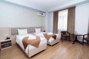 Premium bedding, soundproofing, iron/ironing board, free WiFi - Diamond Tashkent Hotel (Tashkent)