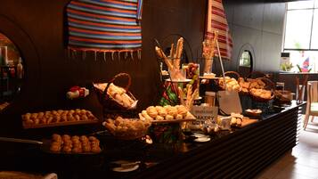 Desayuno buffet incluido todos los días