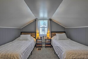 3 Schlafzimmer, Schreibtisch, laptopgeeigneter Arbeitsplatz