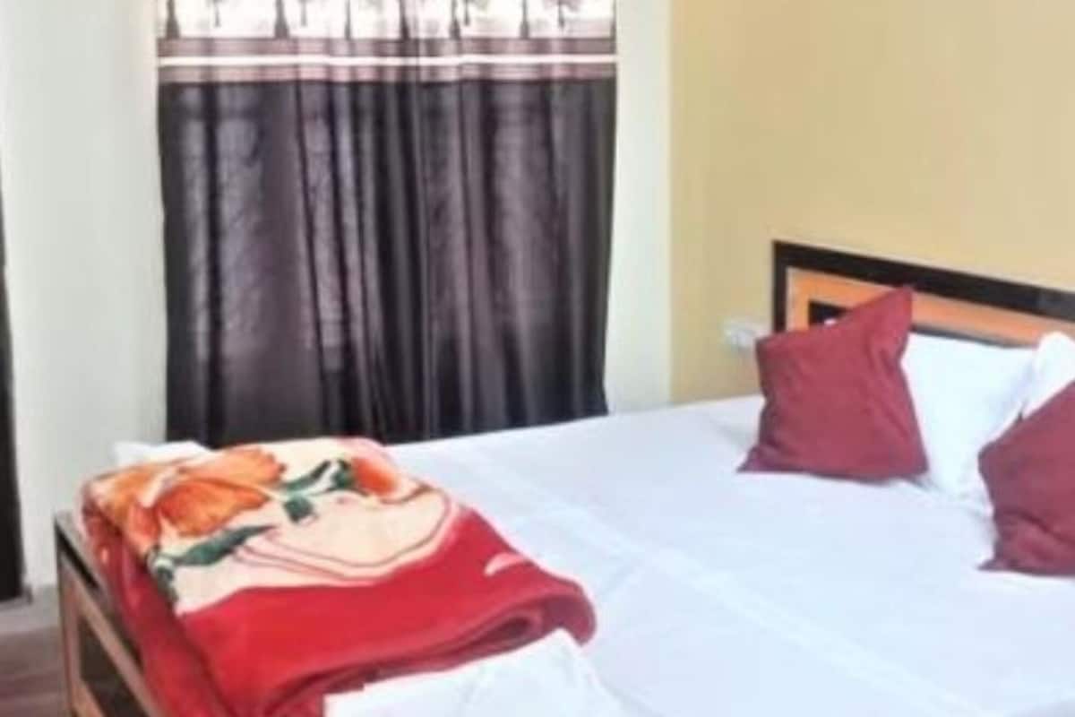 Deluxe Double Room | Egyptian cotton sheets, premium bedding, down comforters