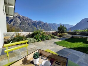 Outdoor dining - Ronscione Bellavista by Interhome (Lago di Mezzola)