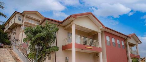 Voorkant van accommodatie