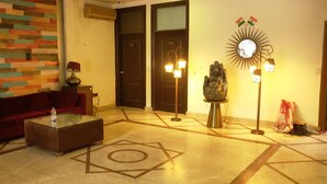 Lobby - Live Inn Hotel sector 45 (Gurugram)